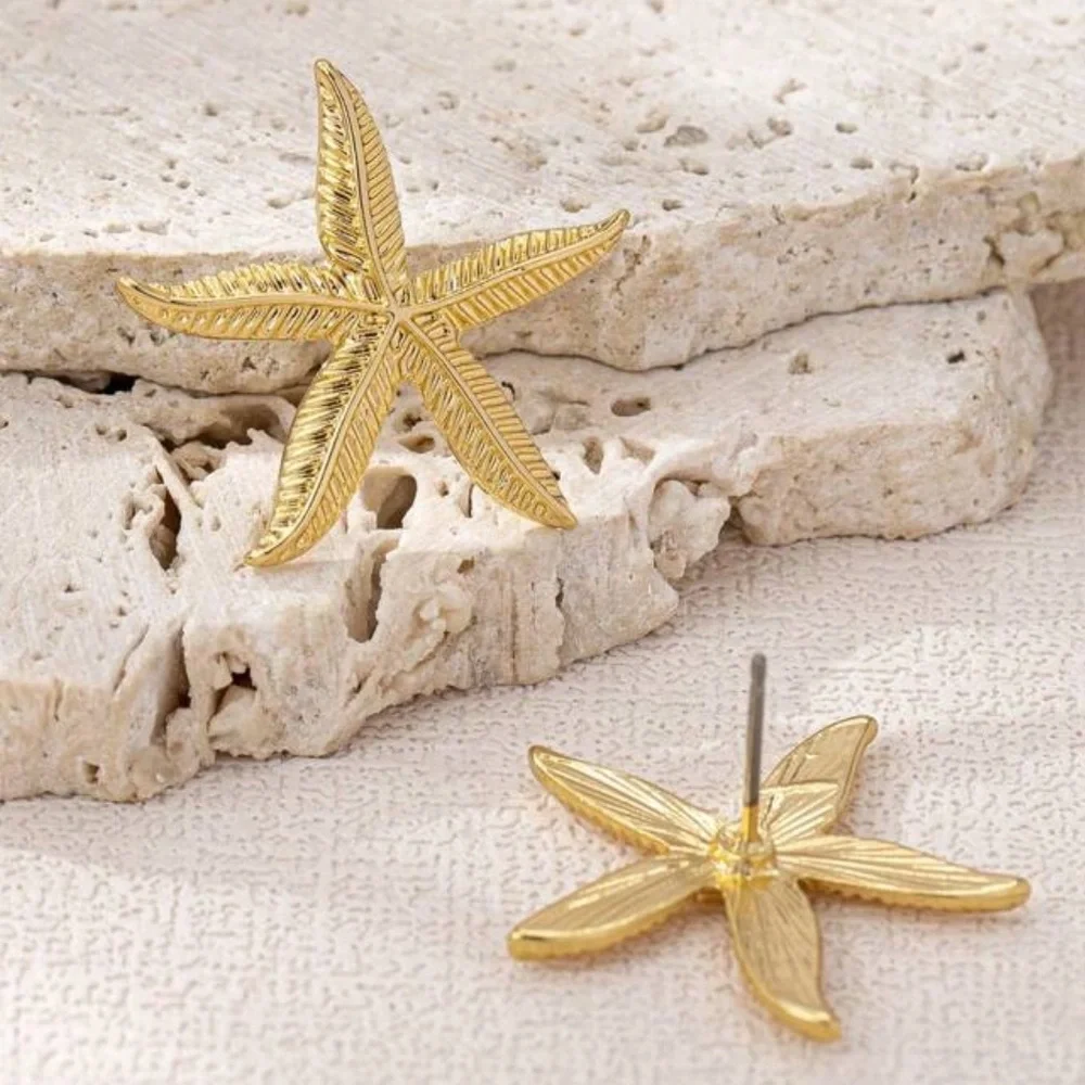 Gold Starfish Stud Earrings Summer Vacation Tropical Boho Women’s Jewelry